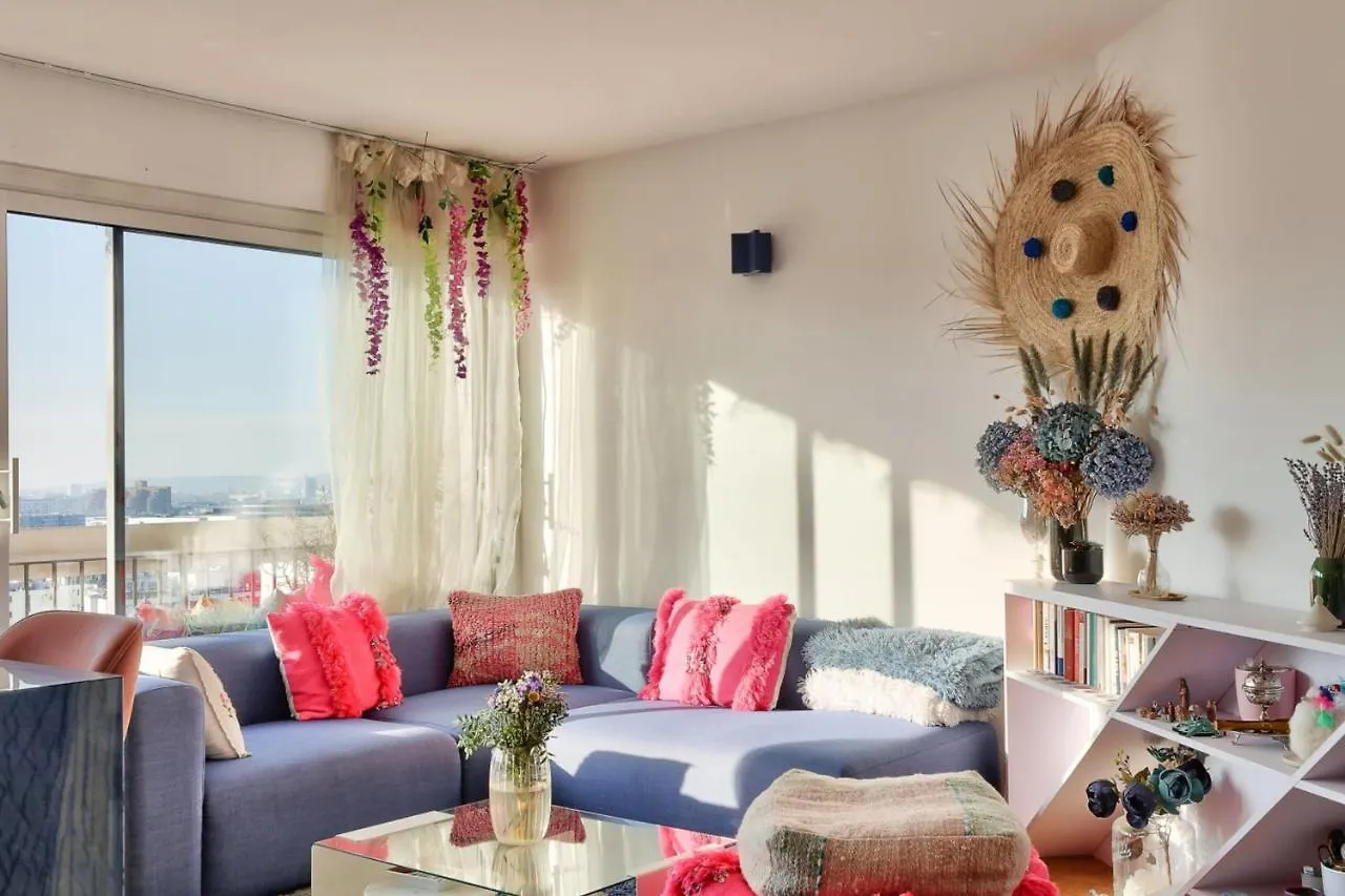 Bright Apartment For 2 People - Paris 18